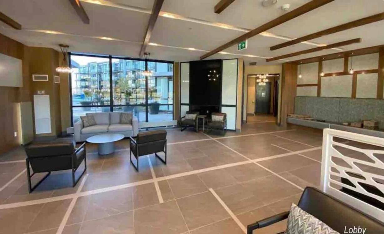 Innisfil Aquarius 2 Bedroom Condo Friday Harbour מראה חיצוני תמונה